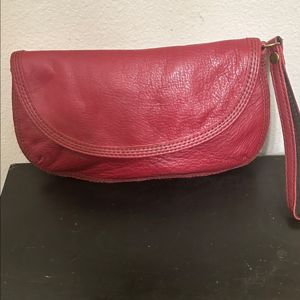 Lucky Brand Red Leather Wristlet